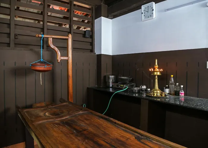 Akkara Homestay & Ayurveda
