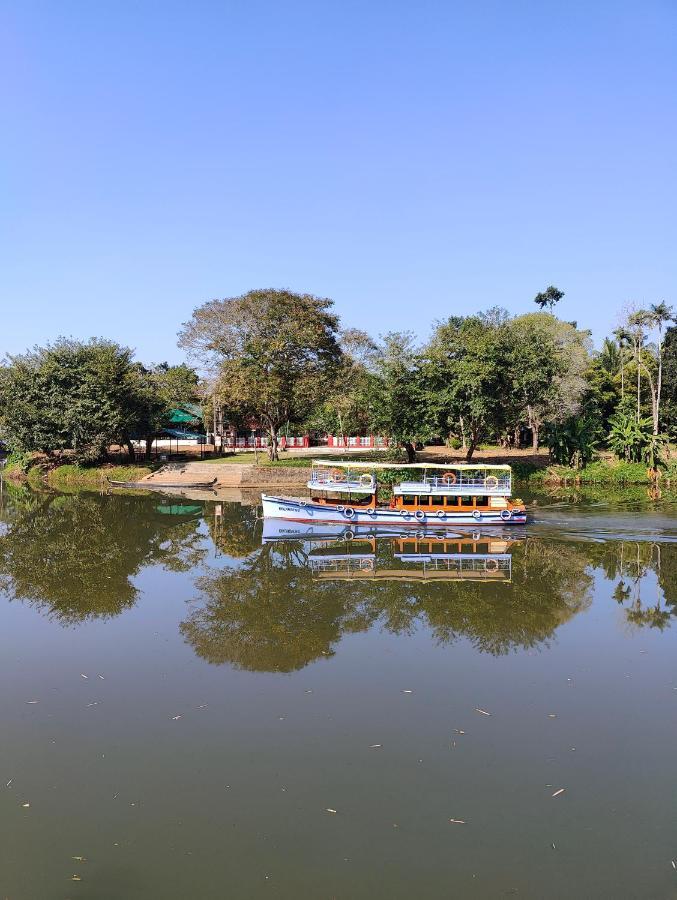 Homestay Akkara & Ayurveda *