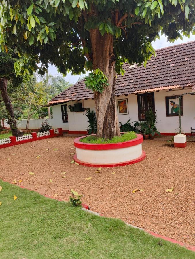 Akkara & Ayurveda Homestay