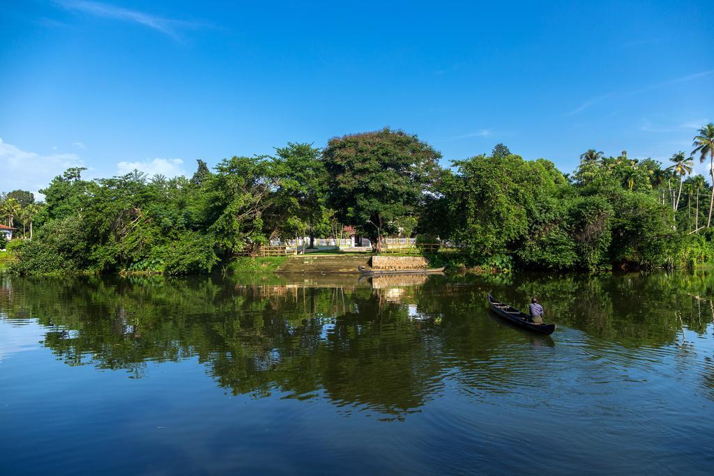 Akkara & Ayurveda * Kottayam